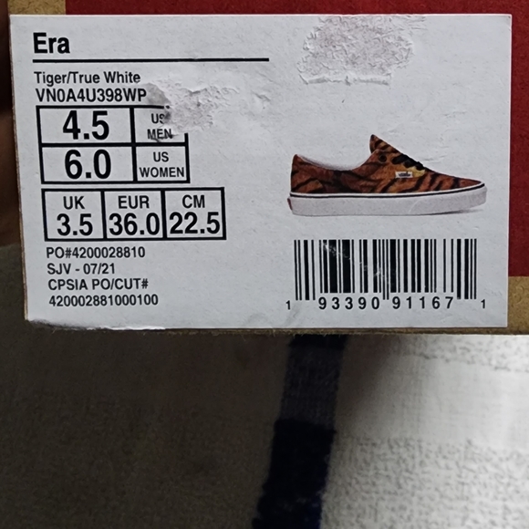 VANS ERA Men's 4.5 / Women's 6 Skate Shoes Tiger/True White - Picture 3 of 7